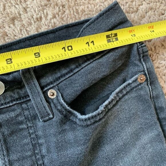 Levi’s Grey Black Denim Wedgie Jeans 27” Straight Button Fly - Picture 6 of 8
